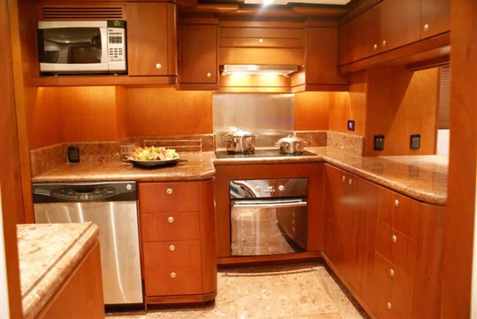 Inace Explorer 105