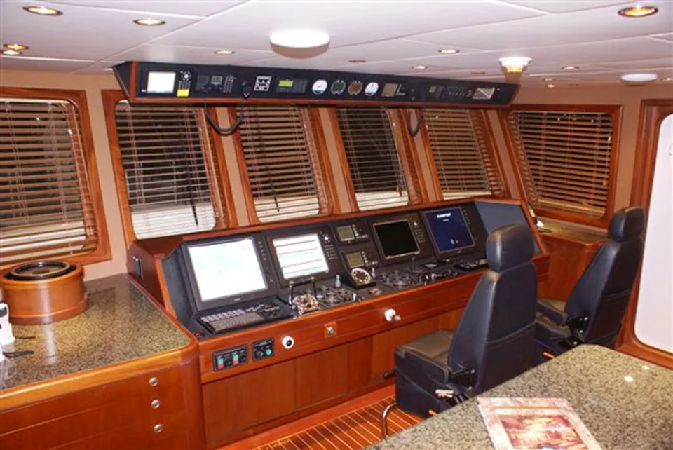 Inace Explorer 105