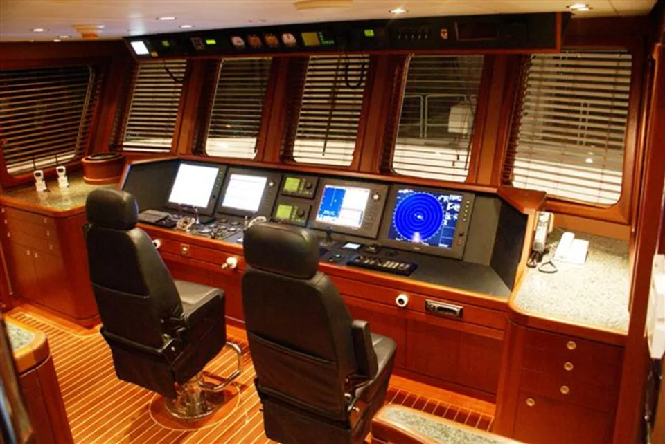 Inace Explorer 105