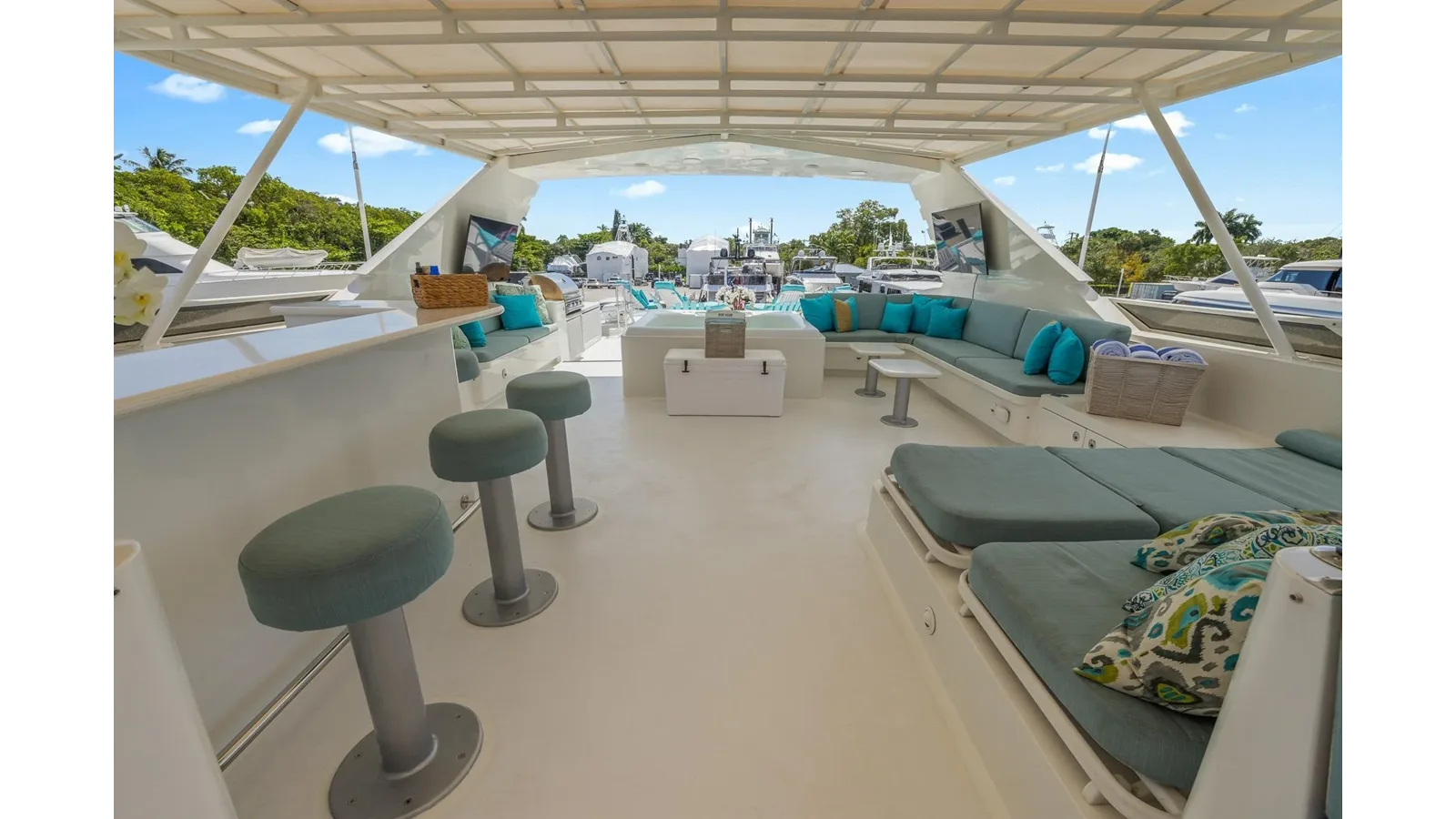 Trinity Raised Pilothouse