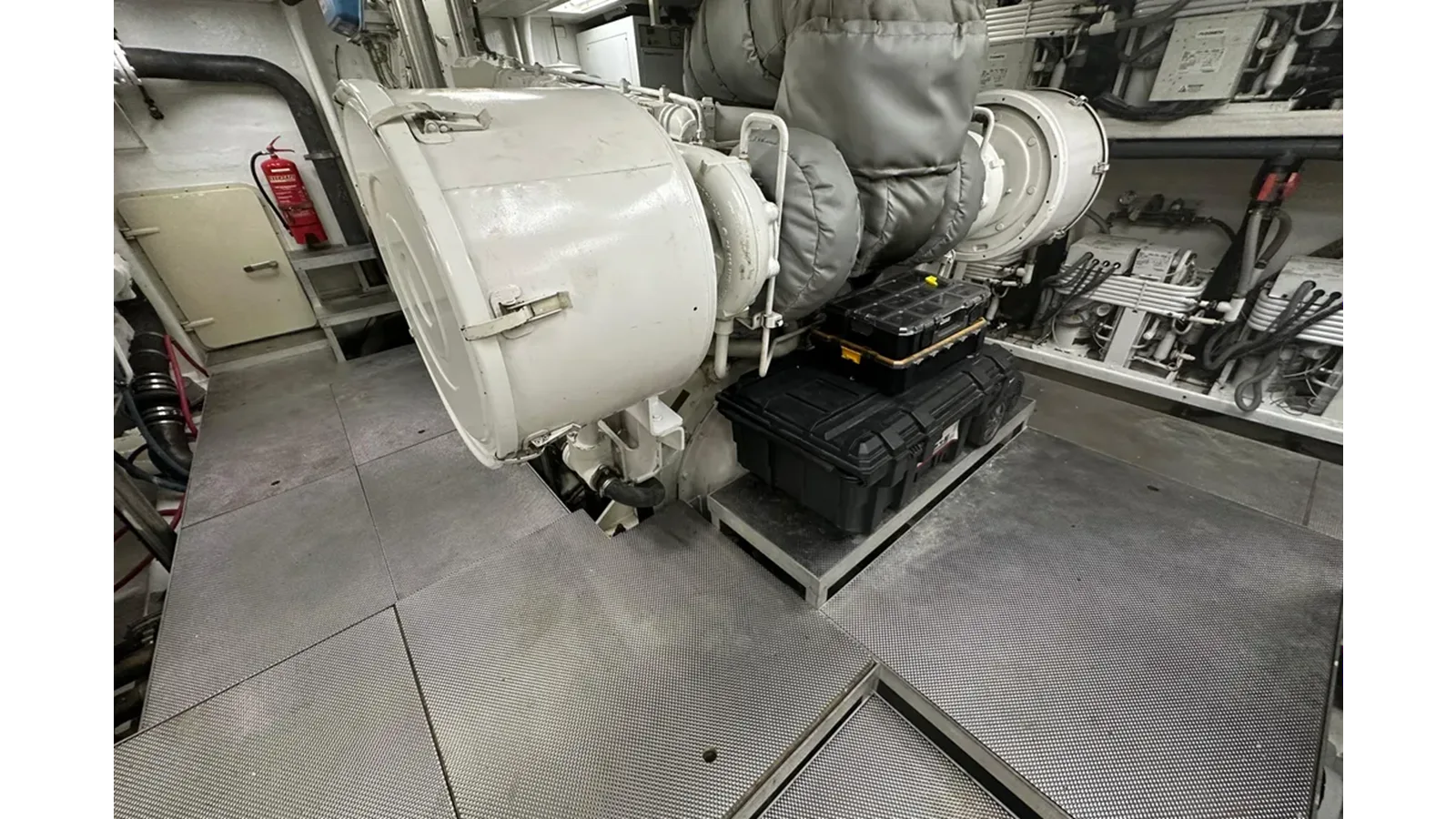 Danube Marine