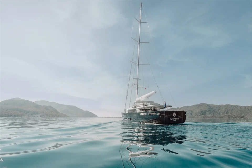 Mengi Yay Sailing Yacht