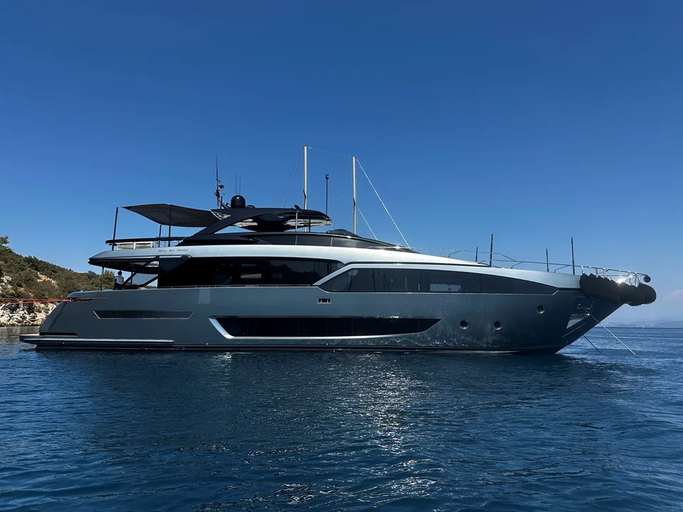 Riva 90 ARGO