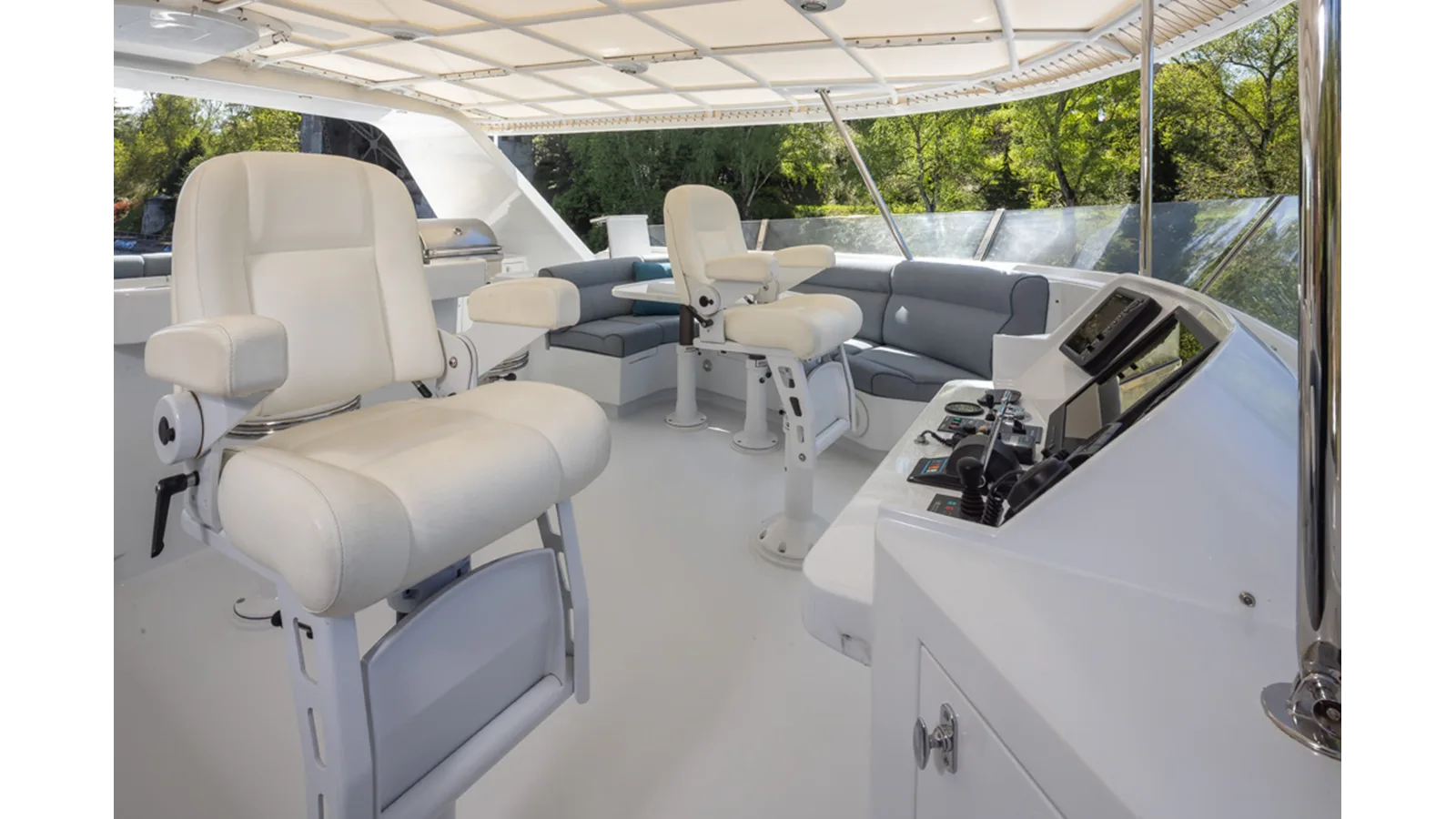 Delta Marine Flybridge Motoryacht
