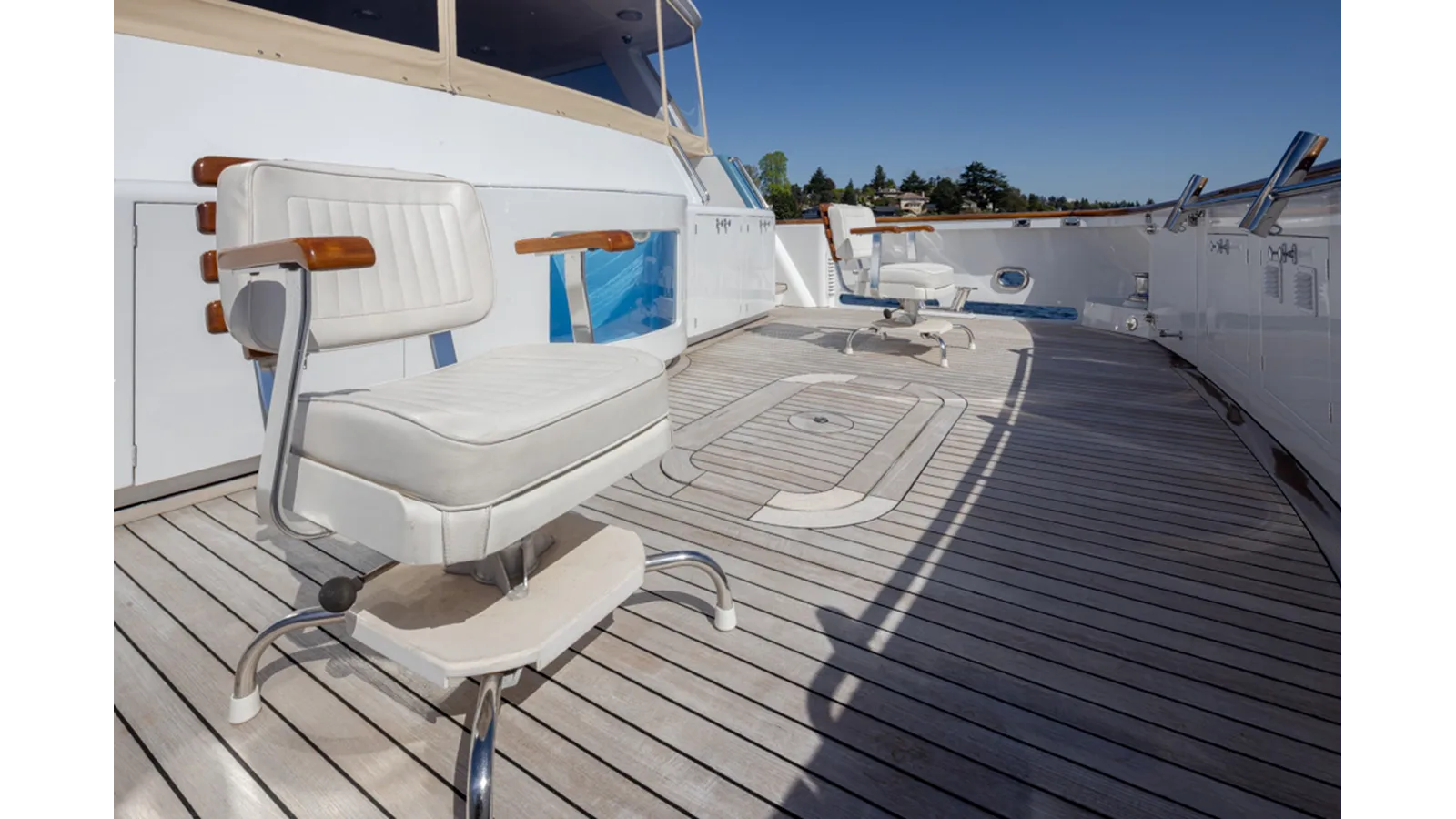 Delta Marine Flybridge Motoryacht