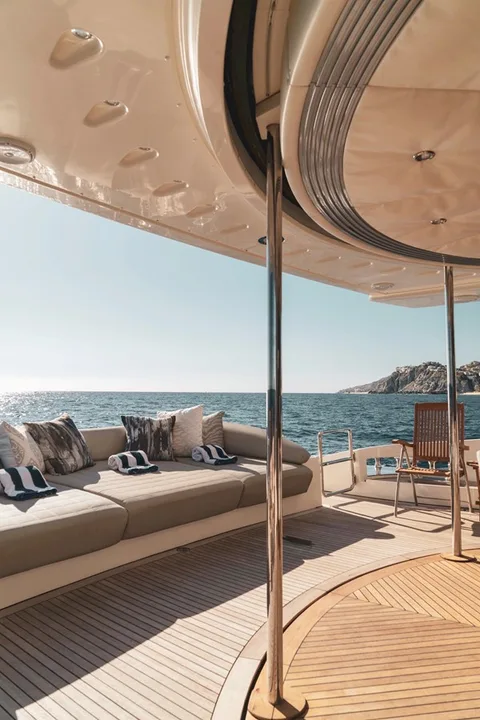Azimut Leonardo