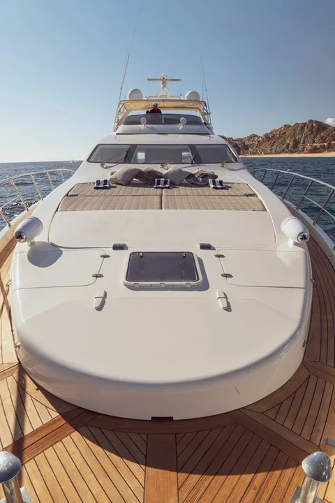 Azimut Leonardo