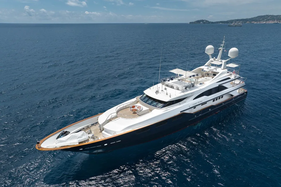 Benetti Golden bay series