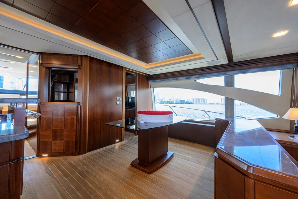 Azimut Flybridge