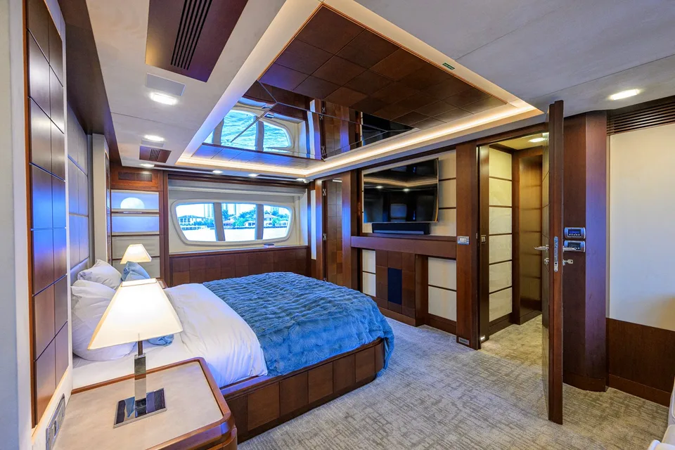 Azimut Flybridge