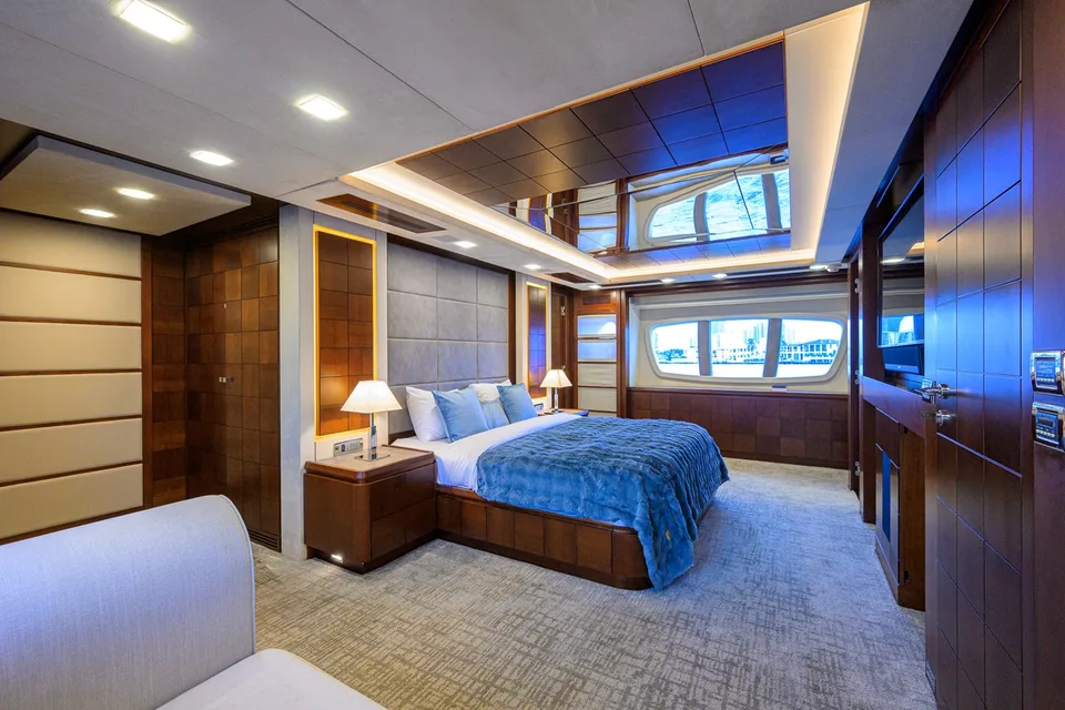 Azimut Flybridge
