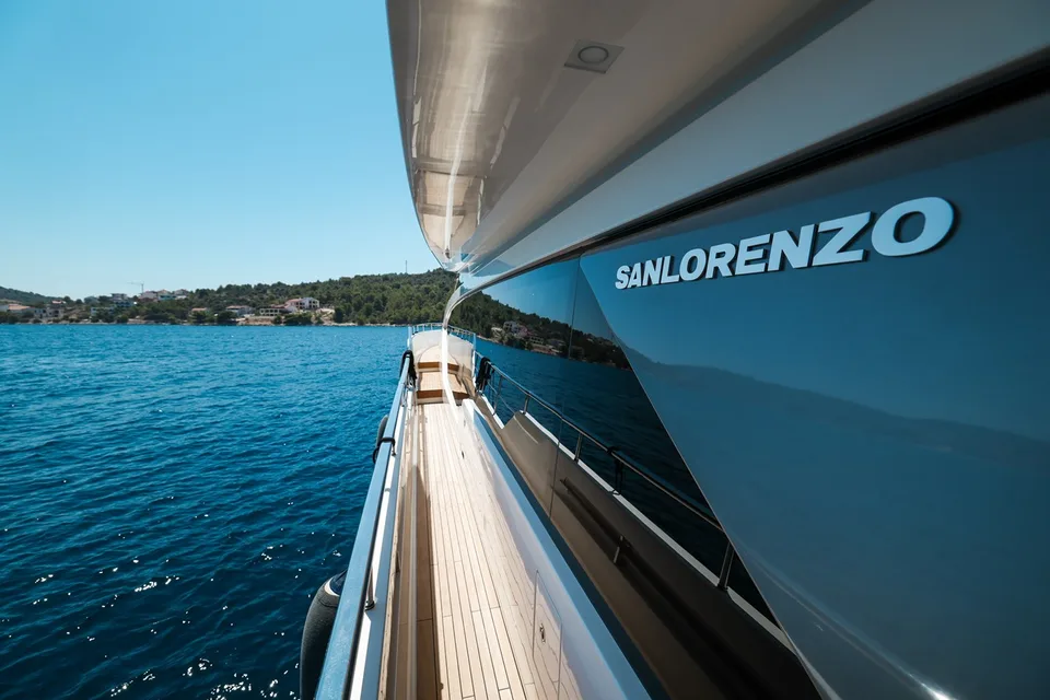 Sanlorenzo SL86