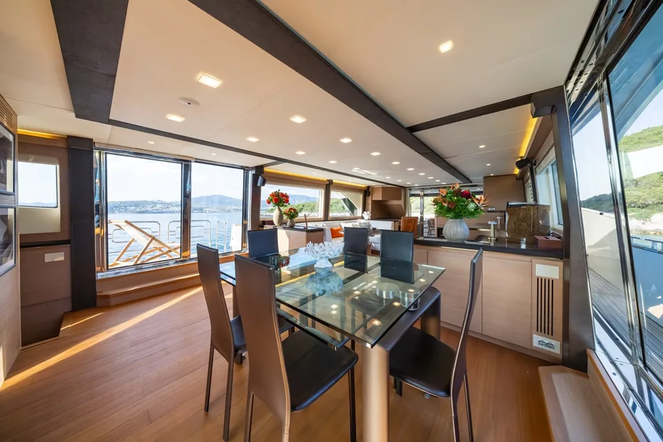 Monte Carlo MCY 86