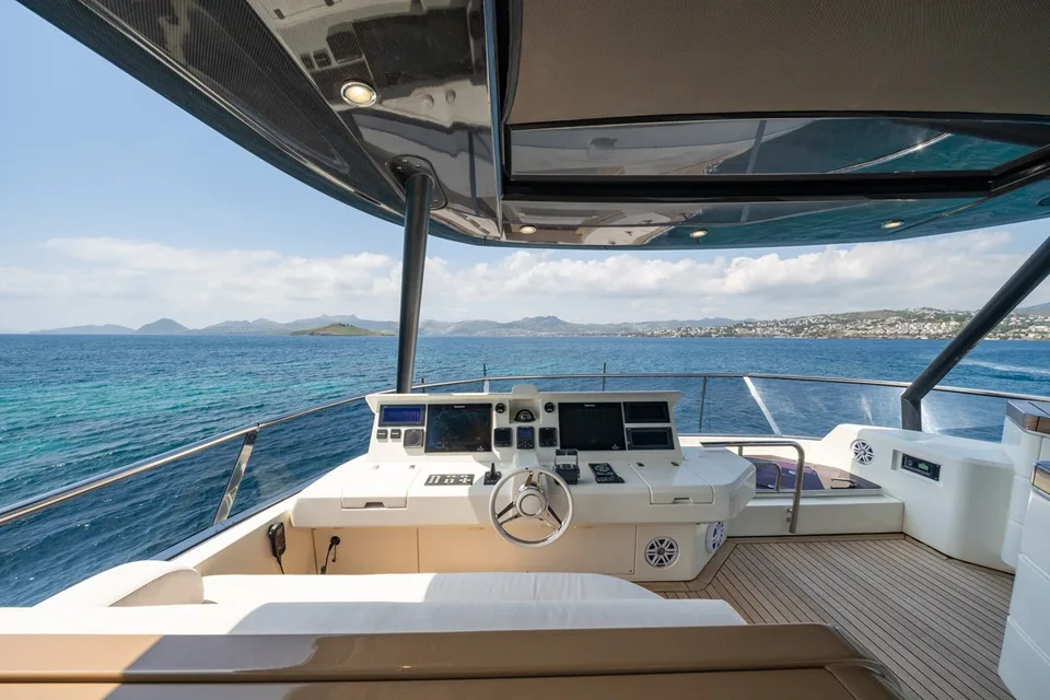 Monte Carlo MCY 86