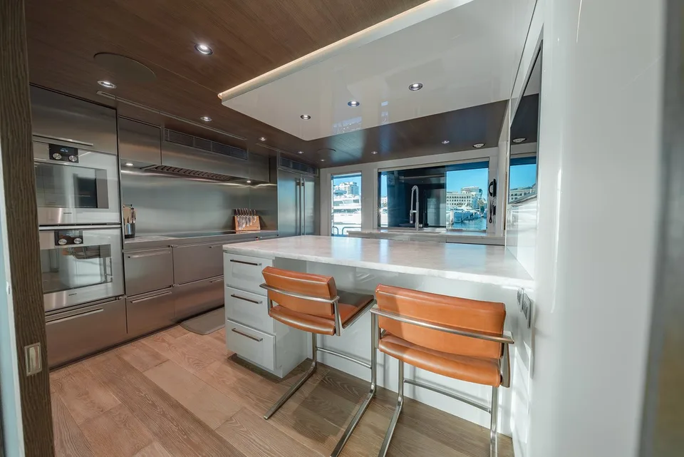 Westport Raised Pilothouse