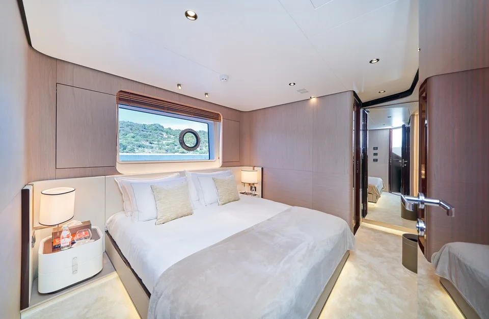 Azimut Azimut Grande 27M
