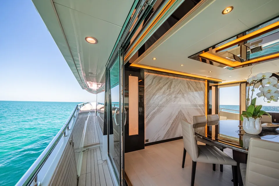 Ocean Alexander 37L