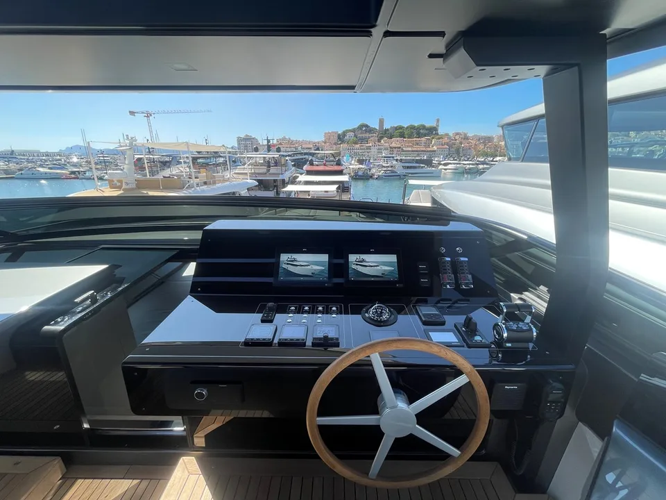 Sanlorenzo SL96 Asymmetric