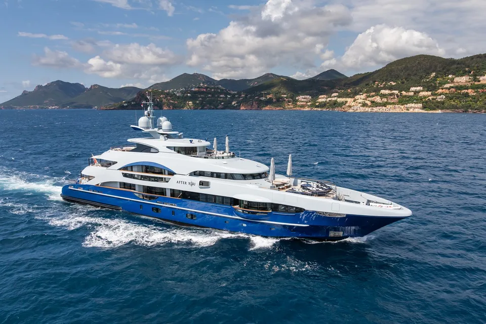Heesen CUSTOM