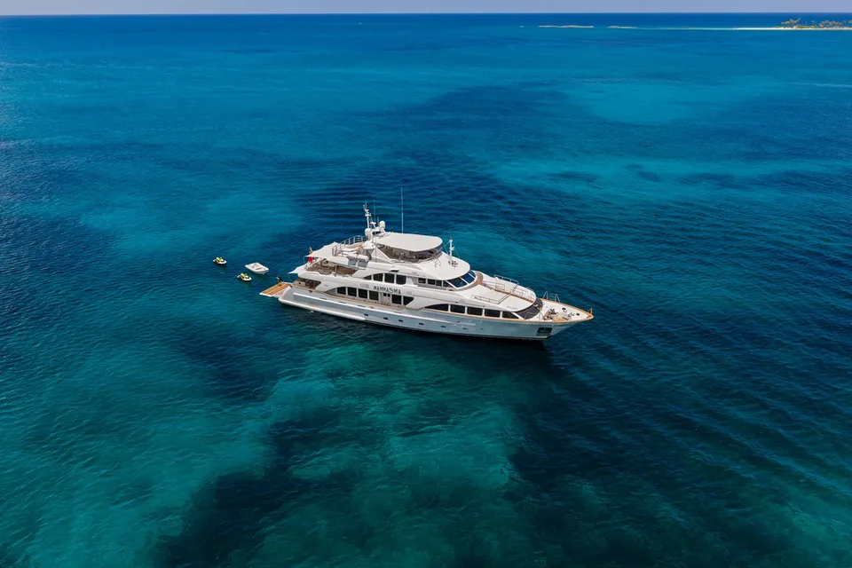 Benetti CLASSIC