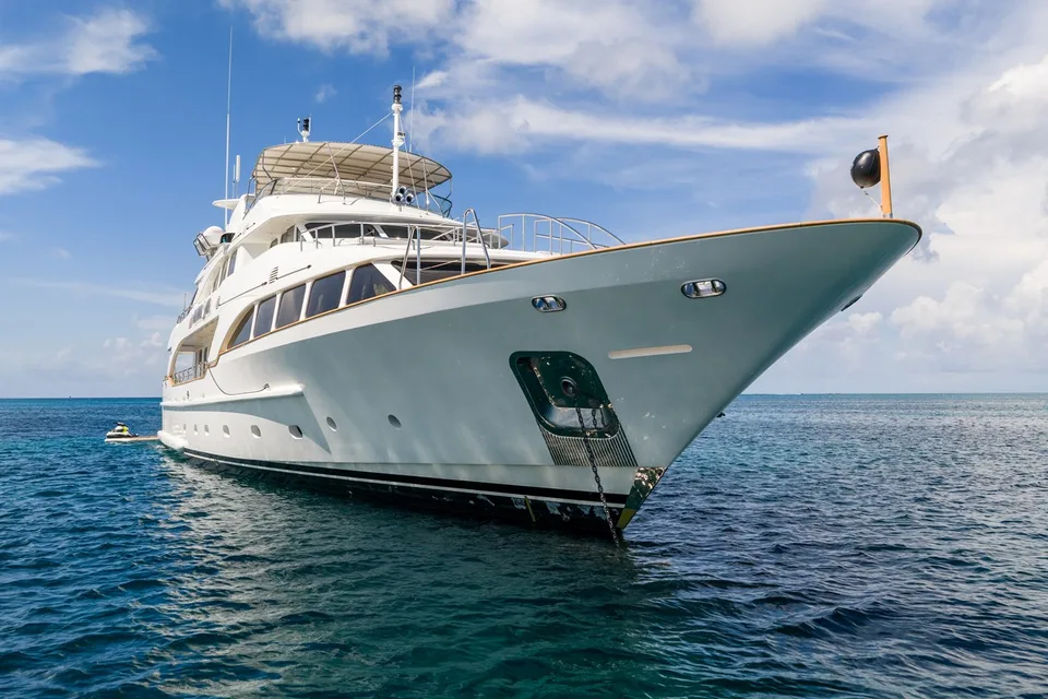 Benetti CLASSIC
