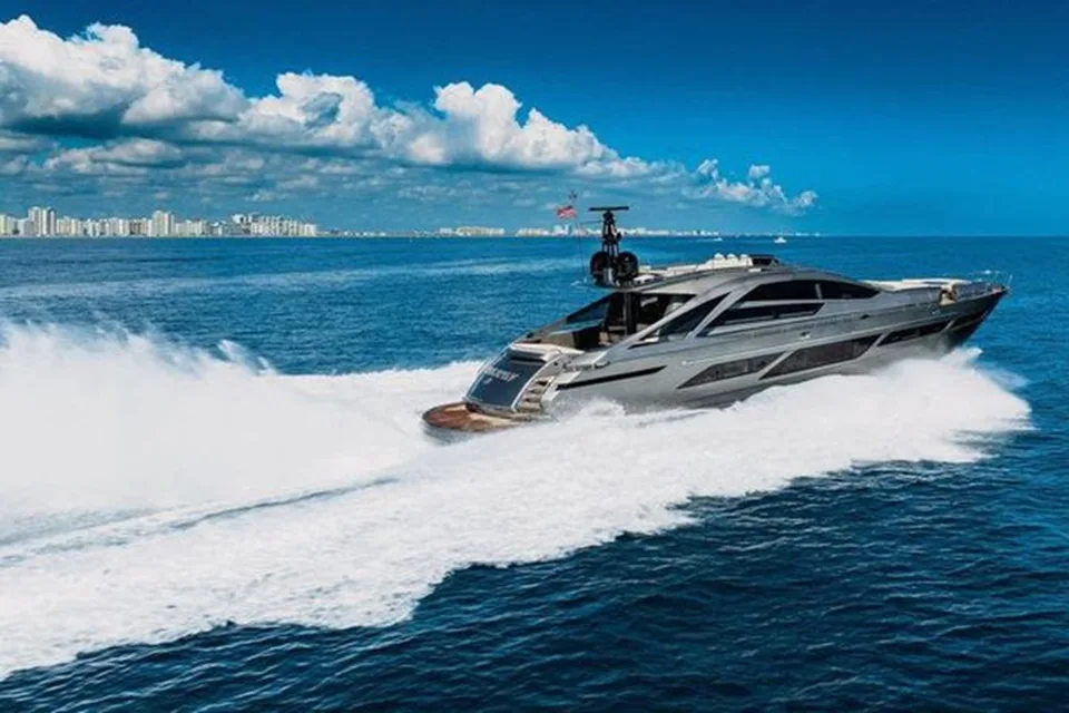 Pershing 9X