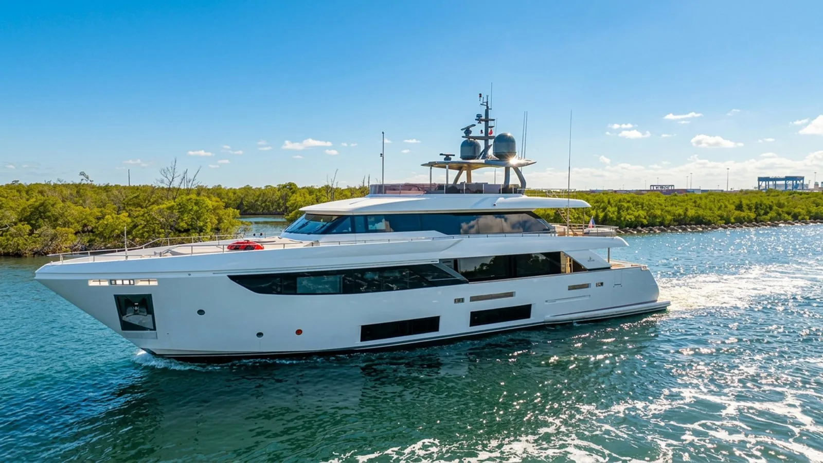 Custom Line Navetta 33