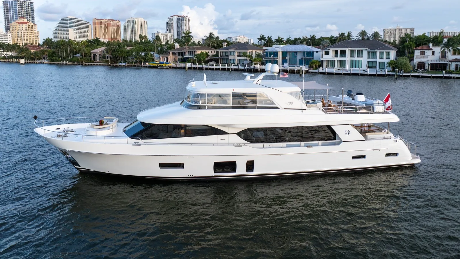 Ocean Alexander 100 MY