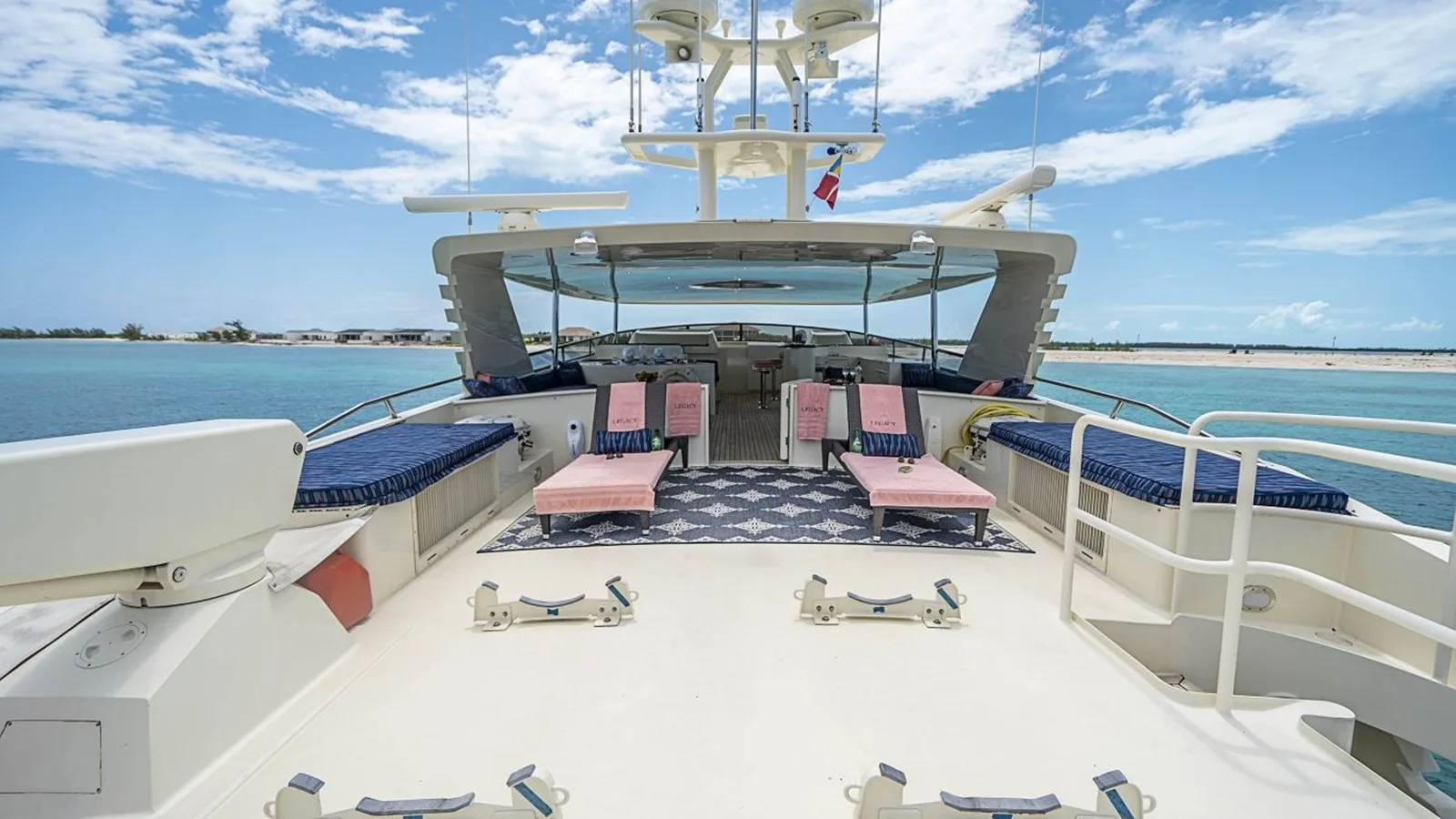 Broward Raised Pilothouse