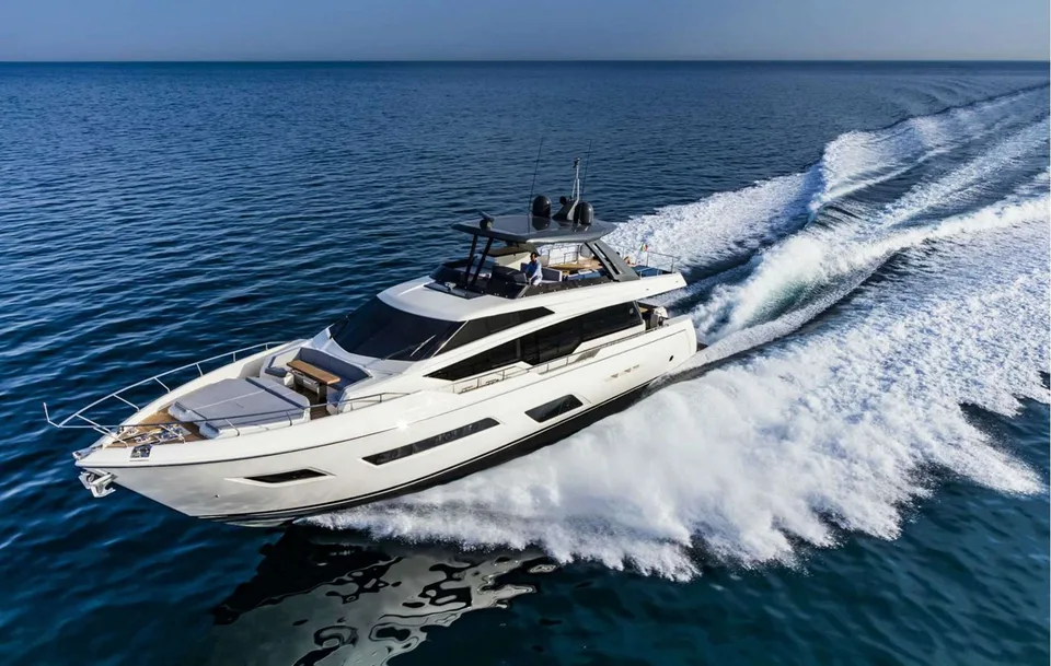 Ferretti Yachts Ferretti 780