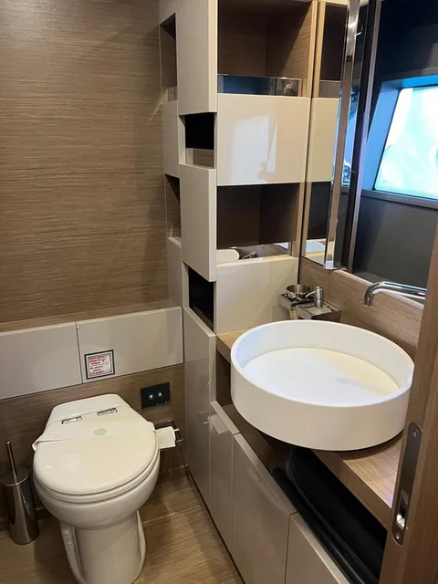Ferretti Yachts Ferretti 780