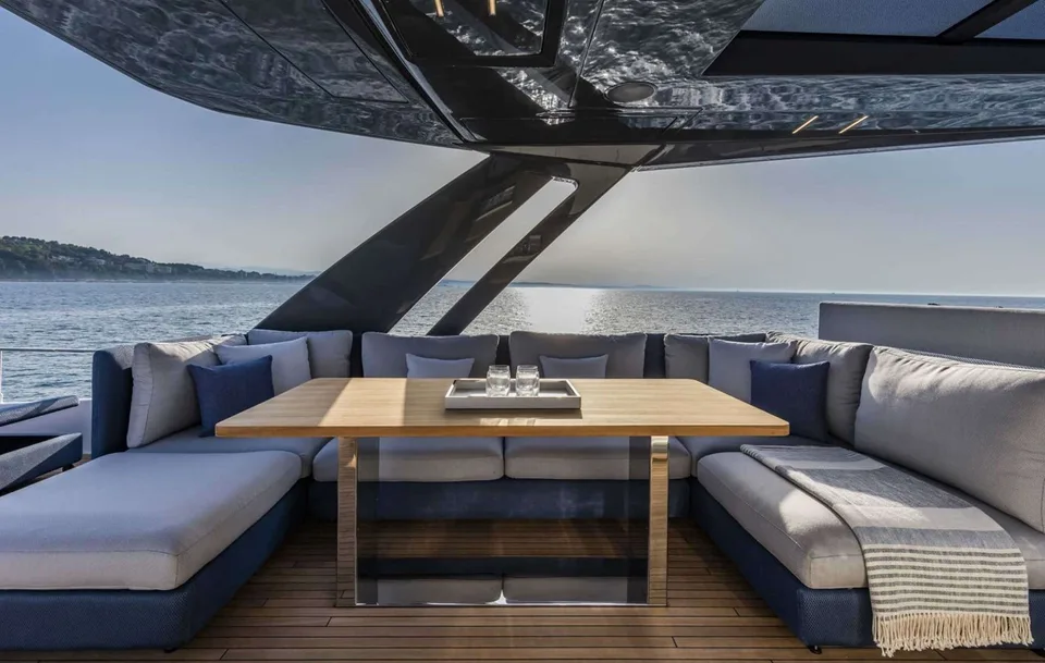Ferretti Yachts Ferretti 780