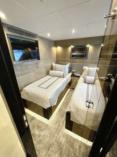 Hargrave SKylounge