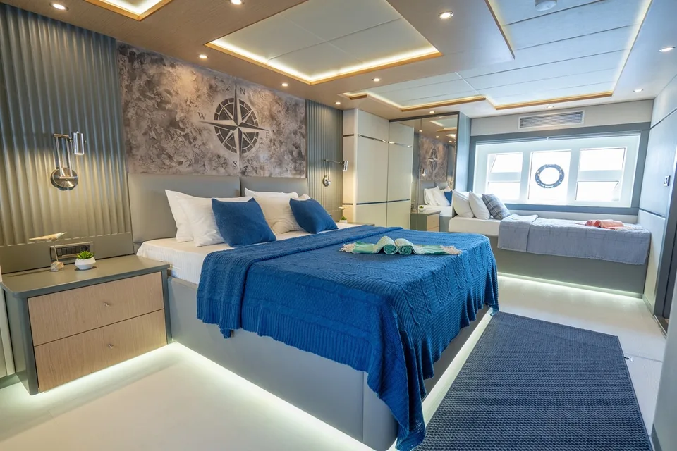Custom 27m TRAWLER