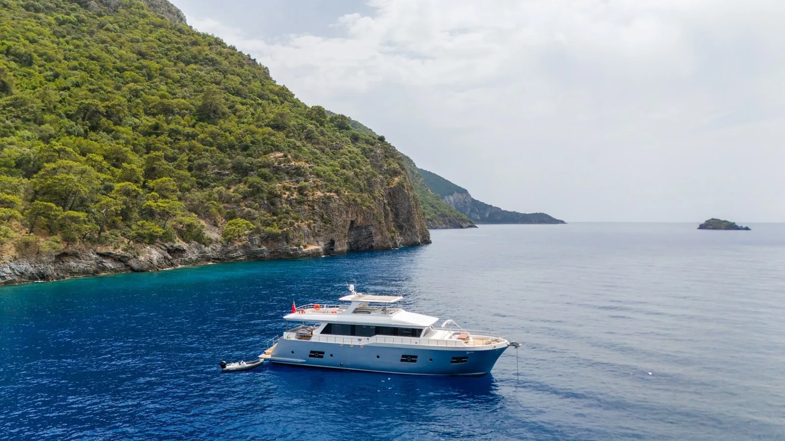 Custom 27m TRAWLER