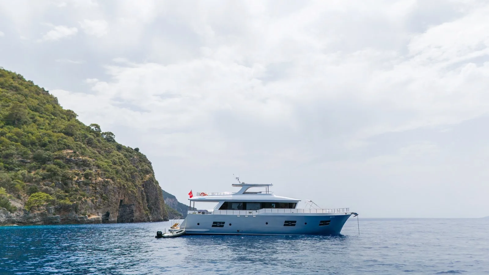 Custom 27m TRAWLER