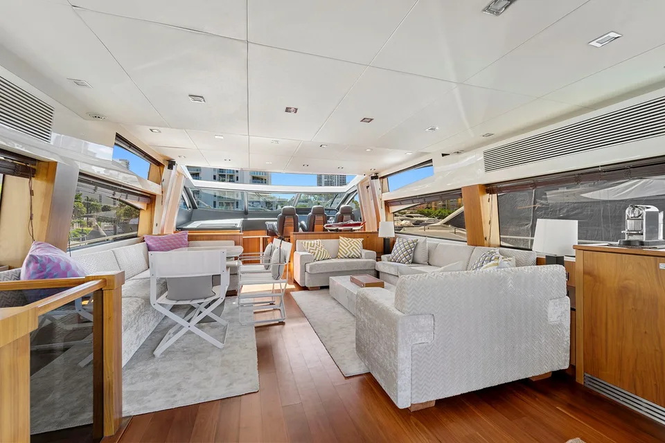 Sunseeker Predator 84