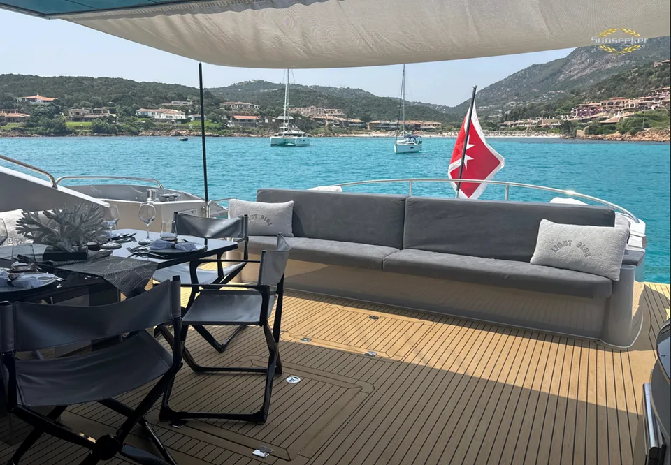 Sunseeker Predator 82