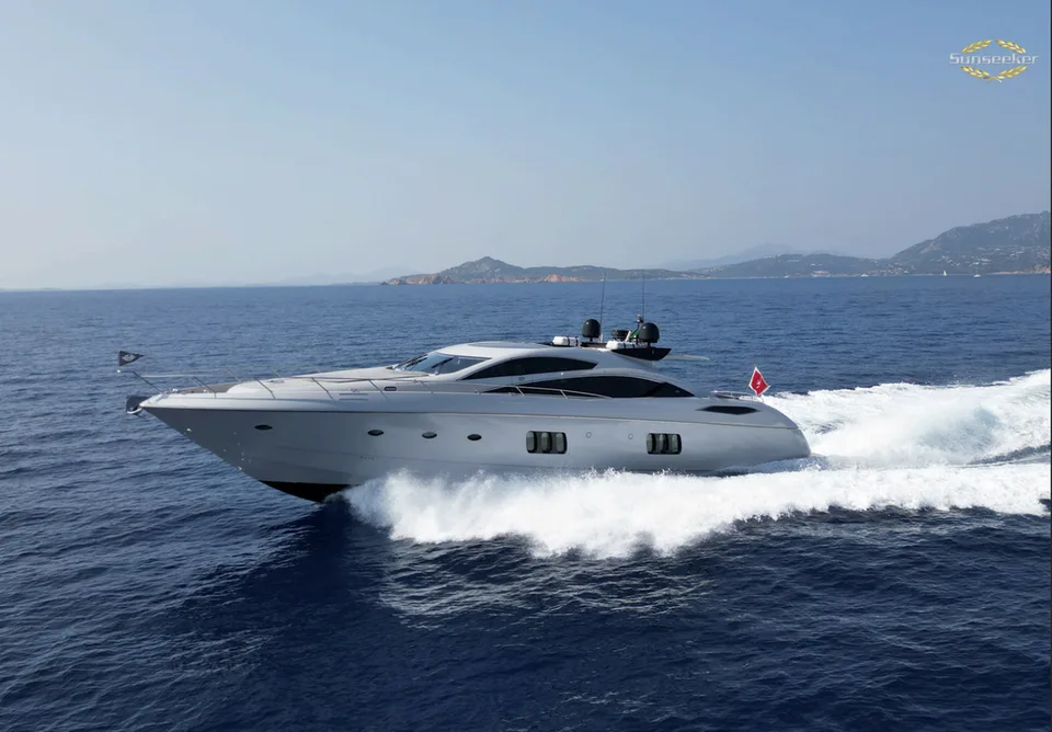 Sunseeker Predator 82