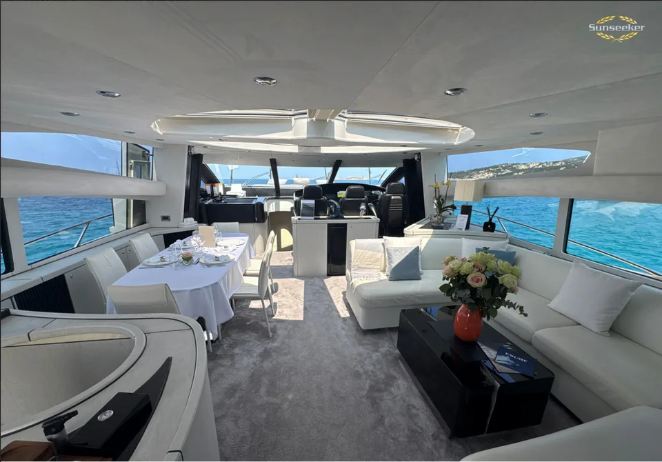Sunseeker Predator 82