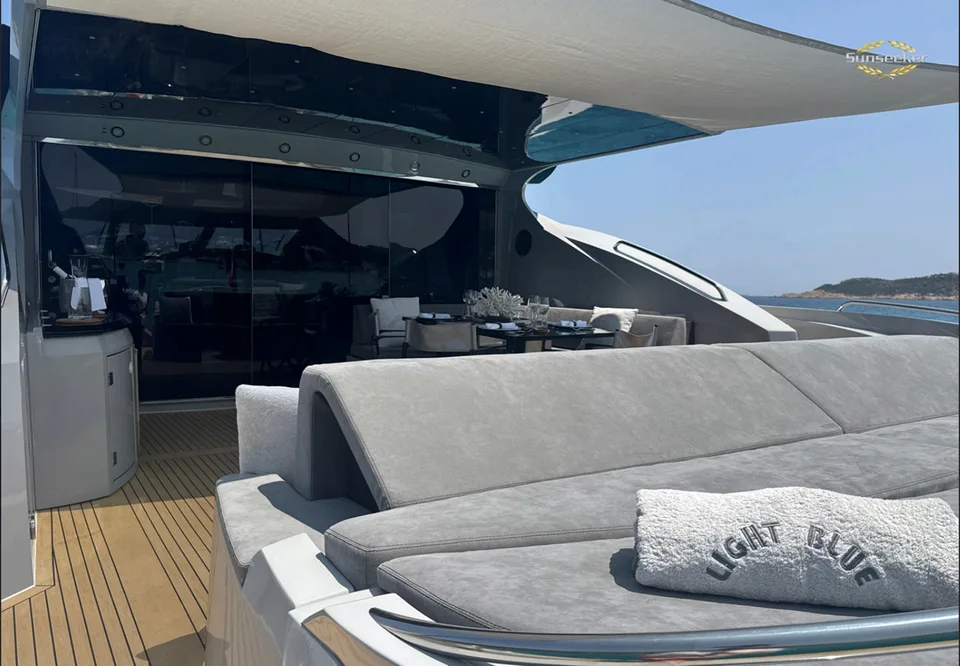 Sunseeker Predator 82
