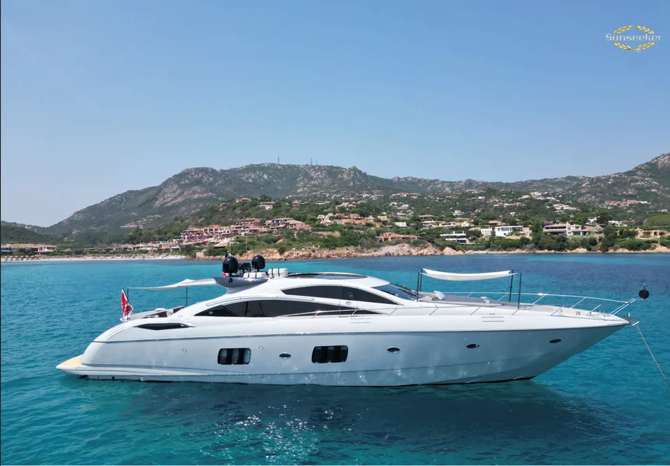 Sunseeker Predator 82
