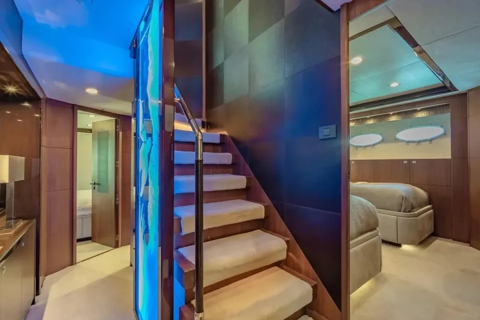 Princess 32M