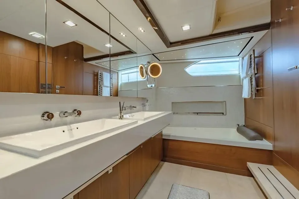 Princess 32M