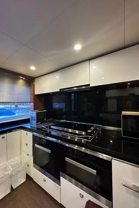 Princess 32M