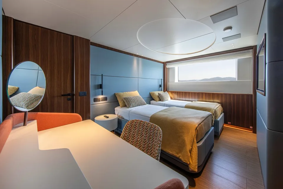 Benetti B.Yond 37M