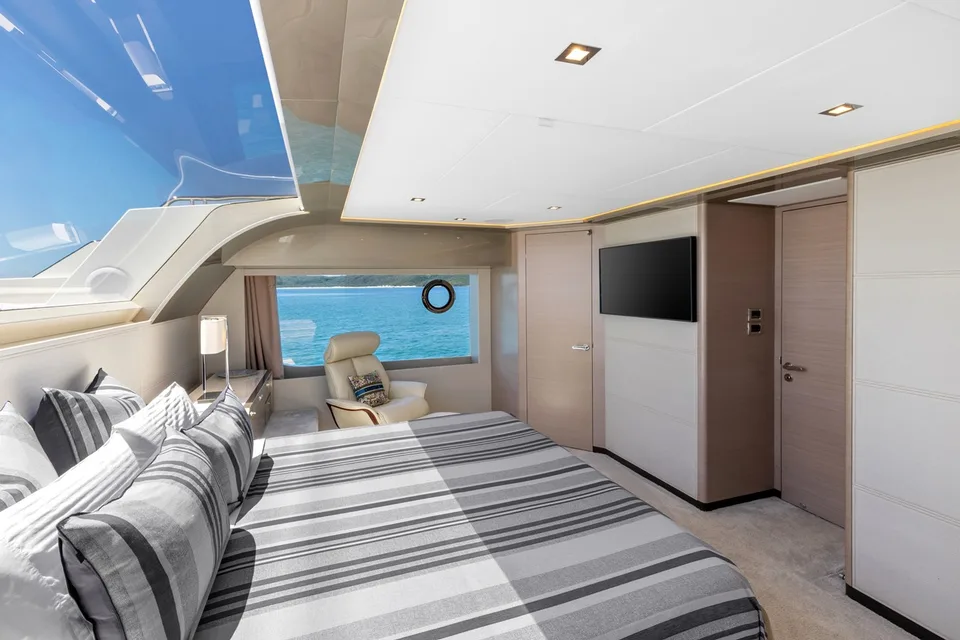 Ocean Alexander 28E