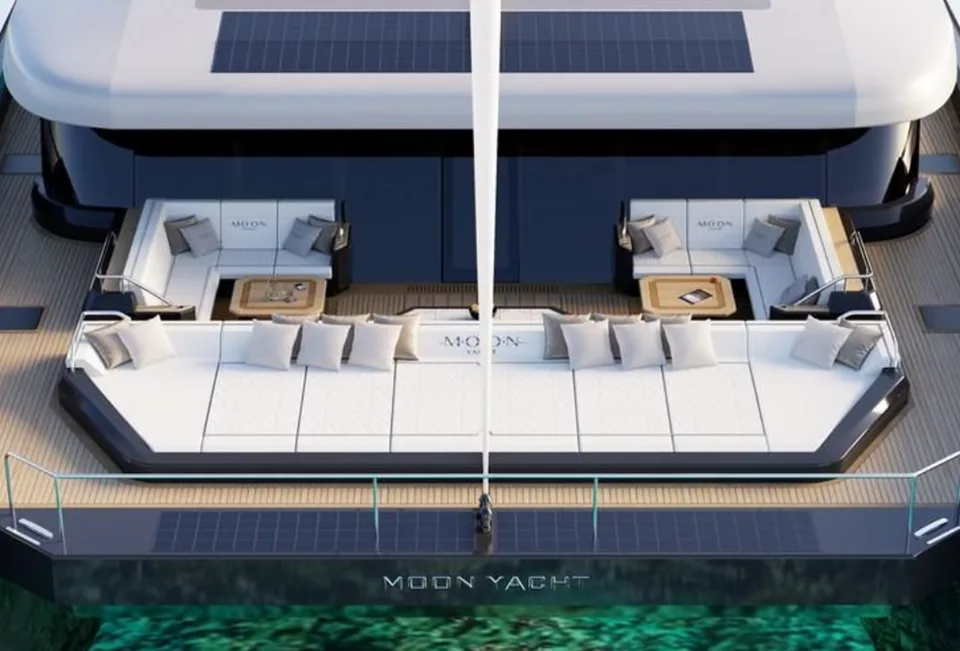 Moon MOON 90 SAIL