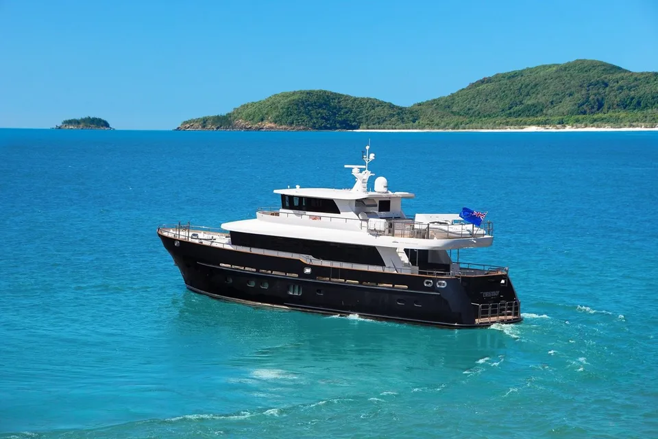 Fifth Ocean Shipyard 24m Long Range Explorer
