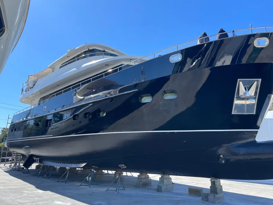 Fifth Ocean Shipyard 24m Long Range Explorer